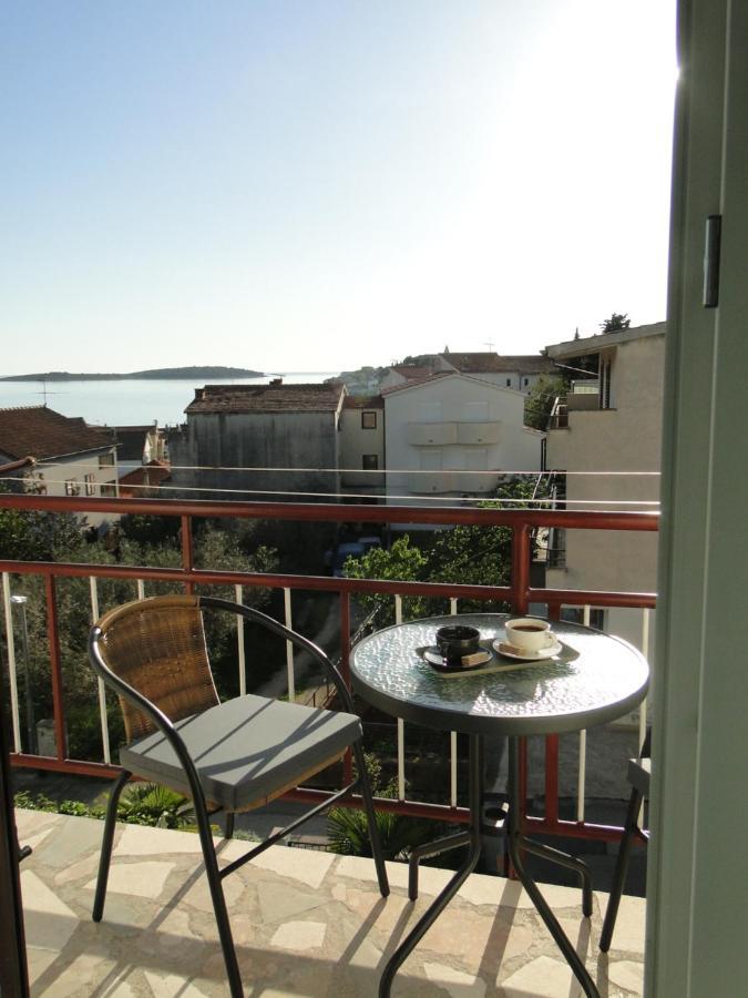 Lucija Apartment Primosten Ngoại thất bức ảnh